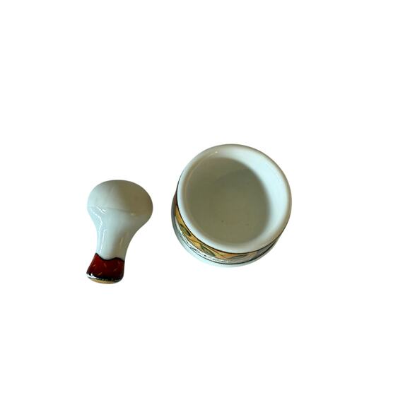 MSC International Inc. Jo!e Spice Mortar And Pestle - Manual Food Spice Grinder - Picture 11 of 13